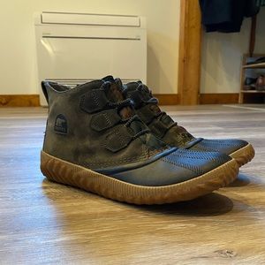 Sorel. Out and About Plus. Women’s Size 9.5